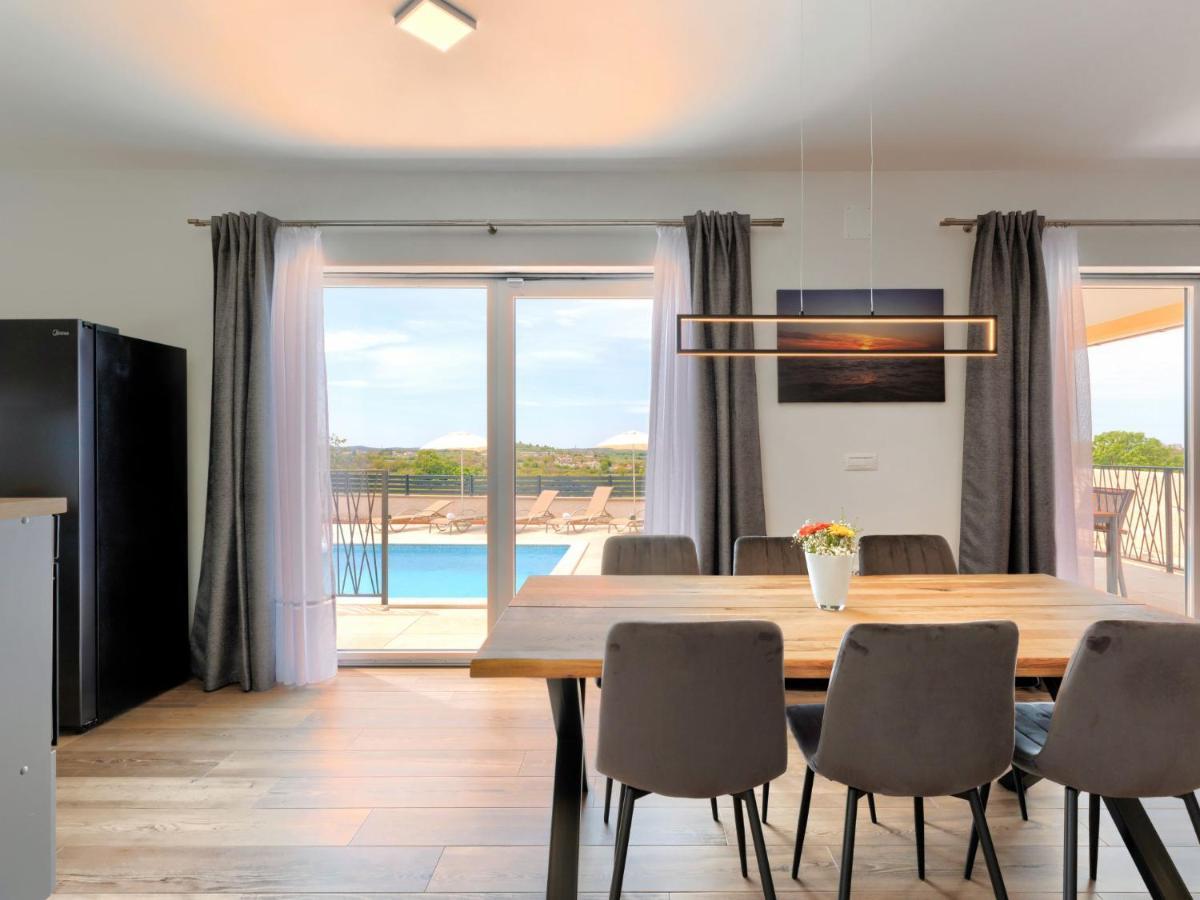 Holiday Home Villa Dora By Interhome Póla Kültér fotó