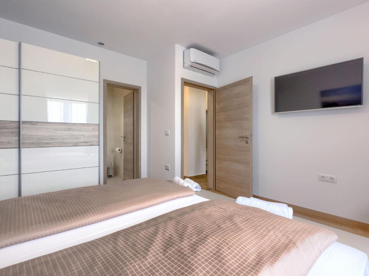 Holiday Home Villa Dora By Interhome Póla Kültér fotó
