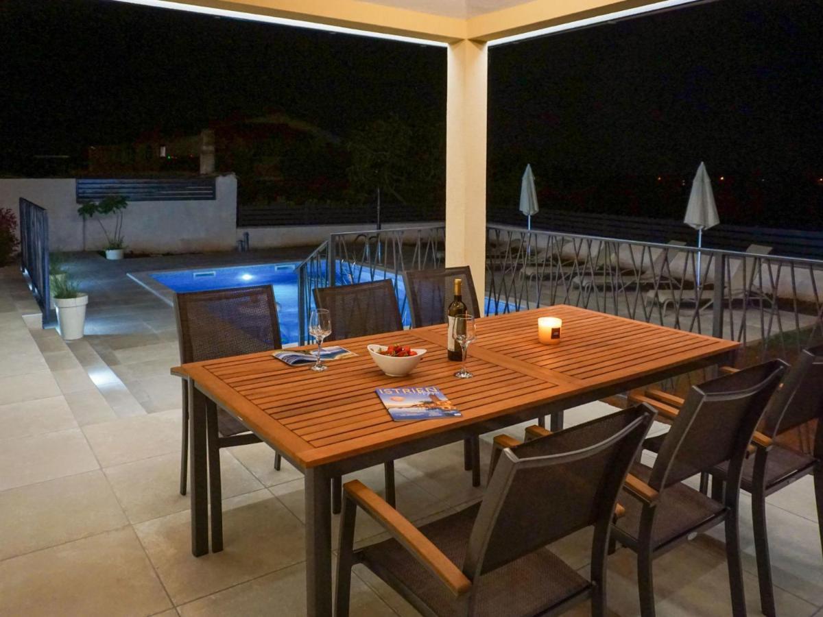 Holiday Home Villa Dora By Interhome Póla Kültér fotó