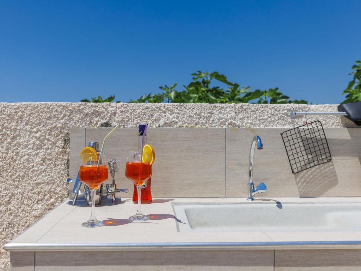 Holiday Home Villa Dora By Interhome Póla Kültér fotó