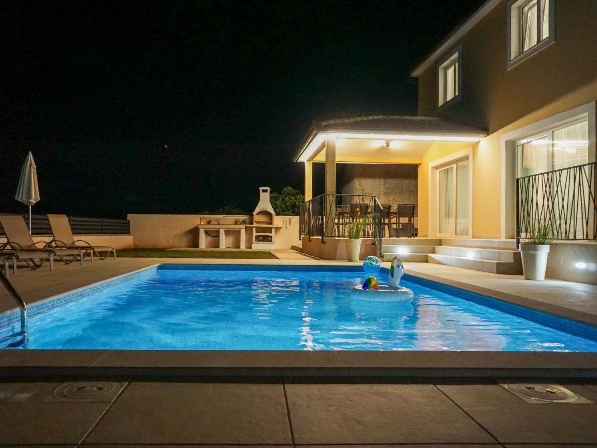 Holiday Home Villa Dora By Interhome Póla Kültér fotó